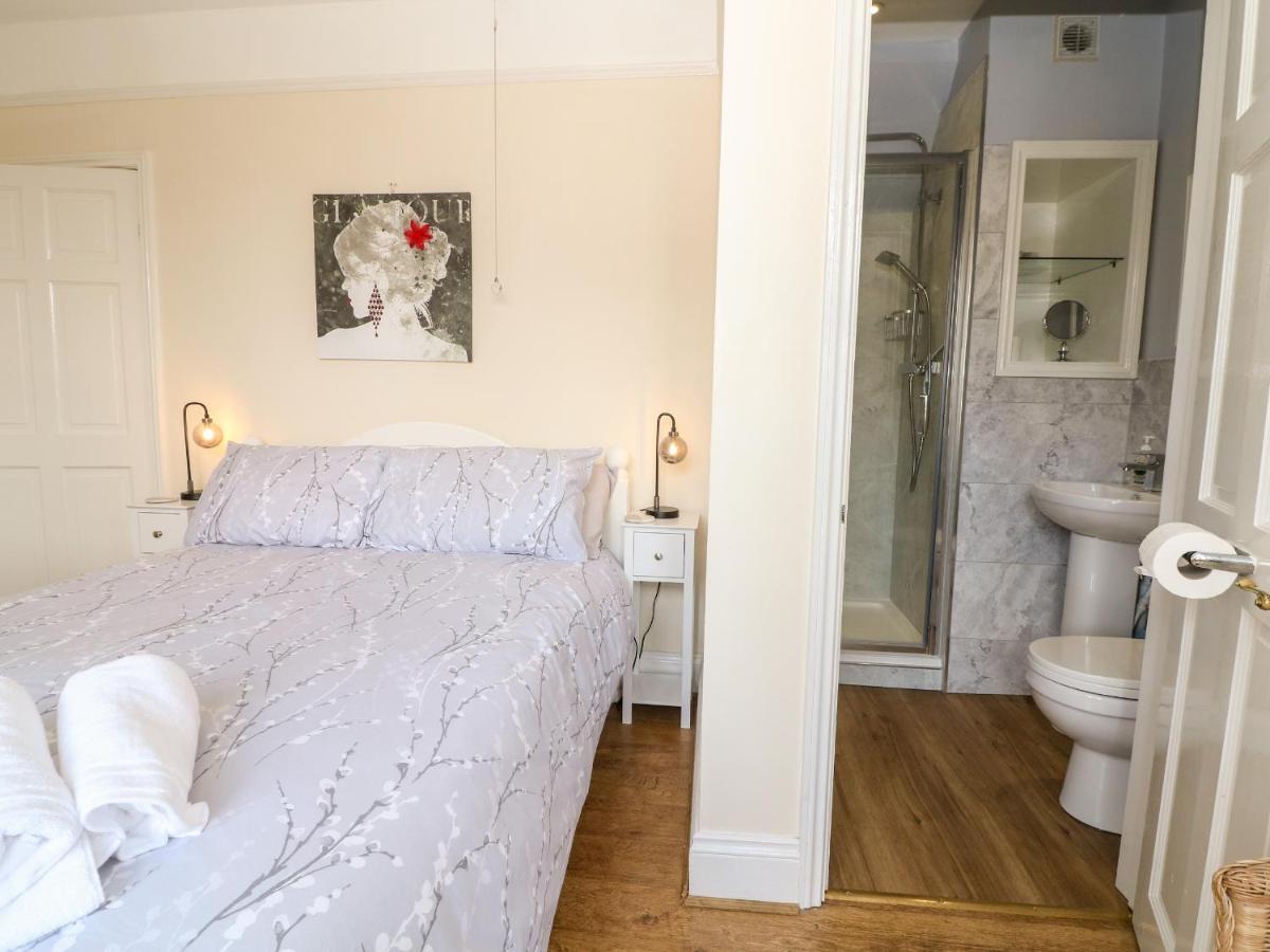 The Cottage At Broadway Broadway  Bagian luar foto